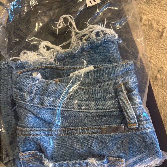 KanCan Frayed Hem Blue Jean Shorts‎ (11) - Picture 8 of 8